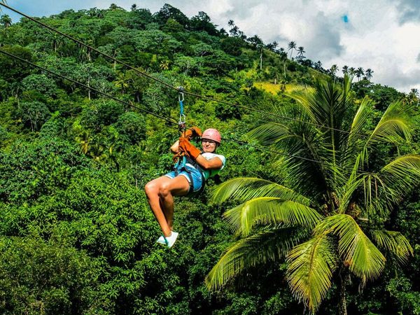 TRIPLE AVENTURA CASCADA, ZIP LINES Y CABALLOS